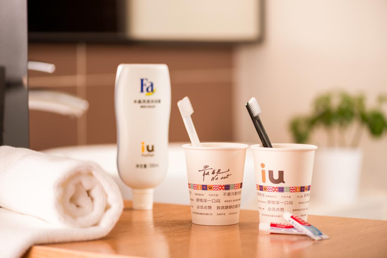 Iu Hotel Urumqi Shinianzi Bus Station Екстер'єр фото